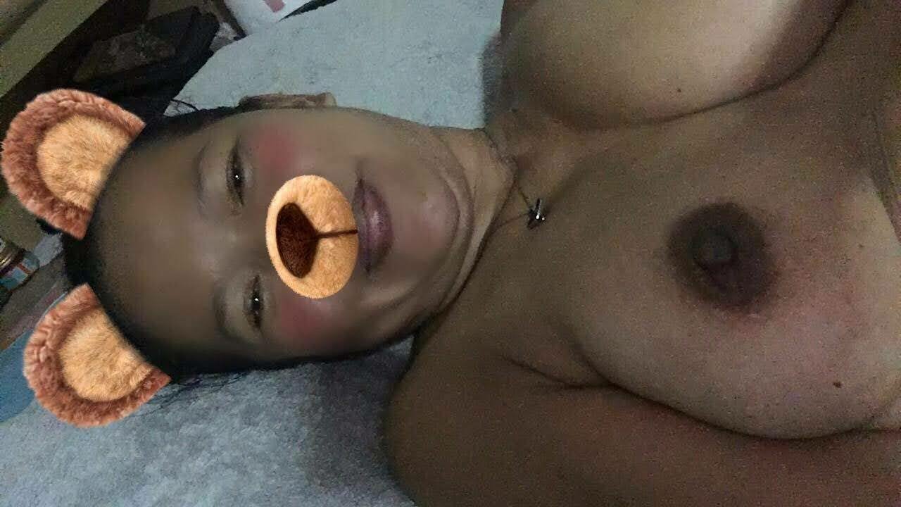 Milf slut poul given away to me #4zx1aWxU