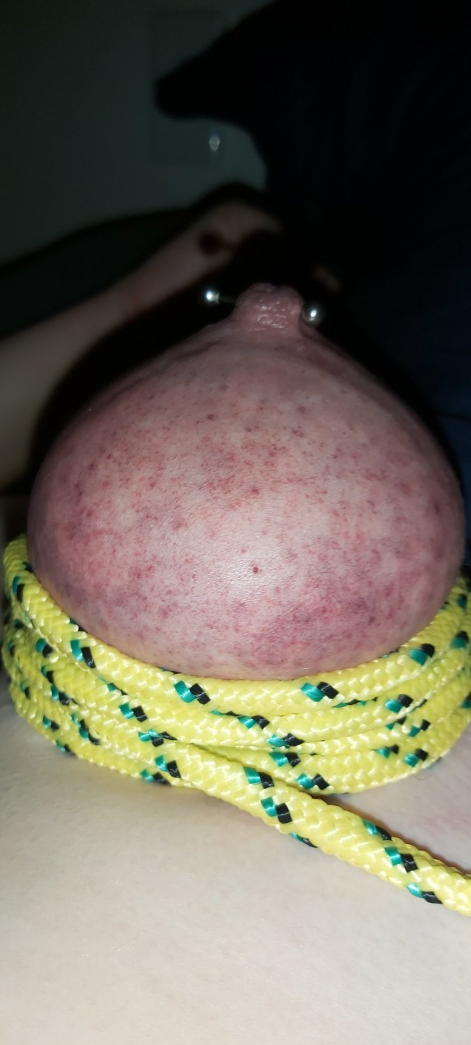 Unaware Girlfriends needs to be used and abused like a fuck slut tele: @Johnking69 to expose yours #MsWx82I1
