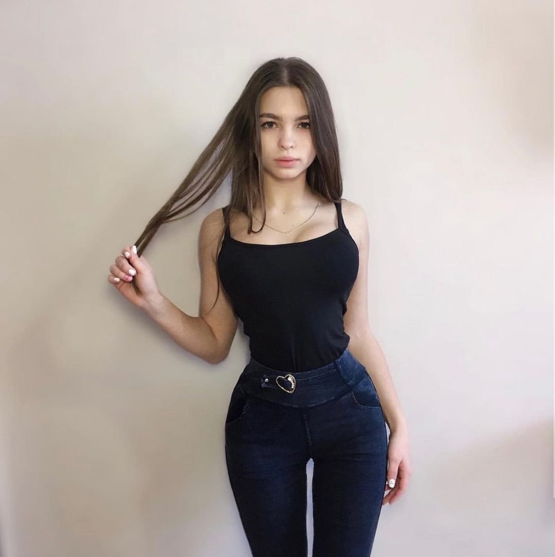 VALERIA v2 #40Ql5rHi