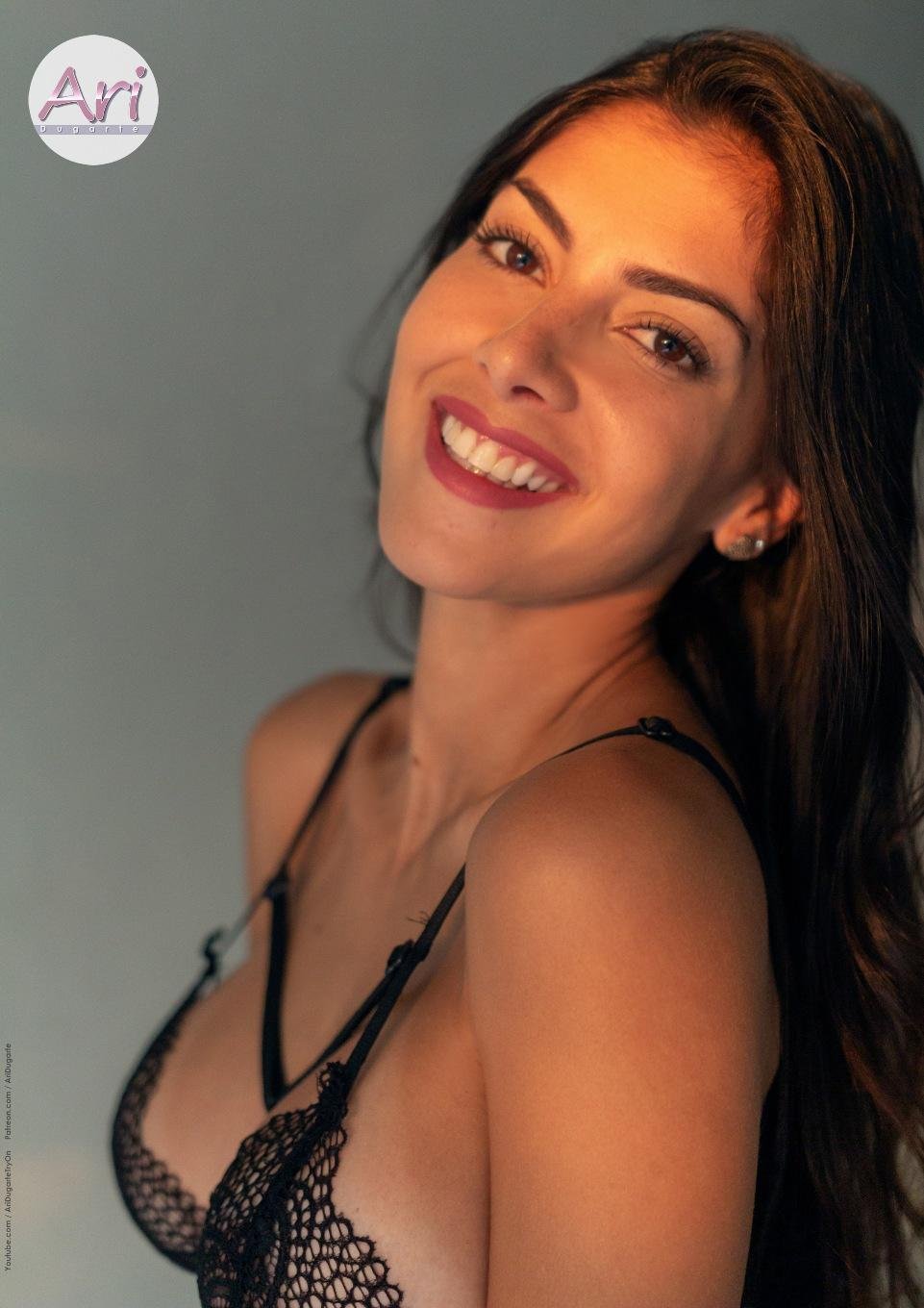Ari Dugarte Sexy #wsyqxZ9E