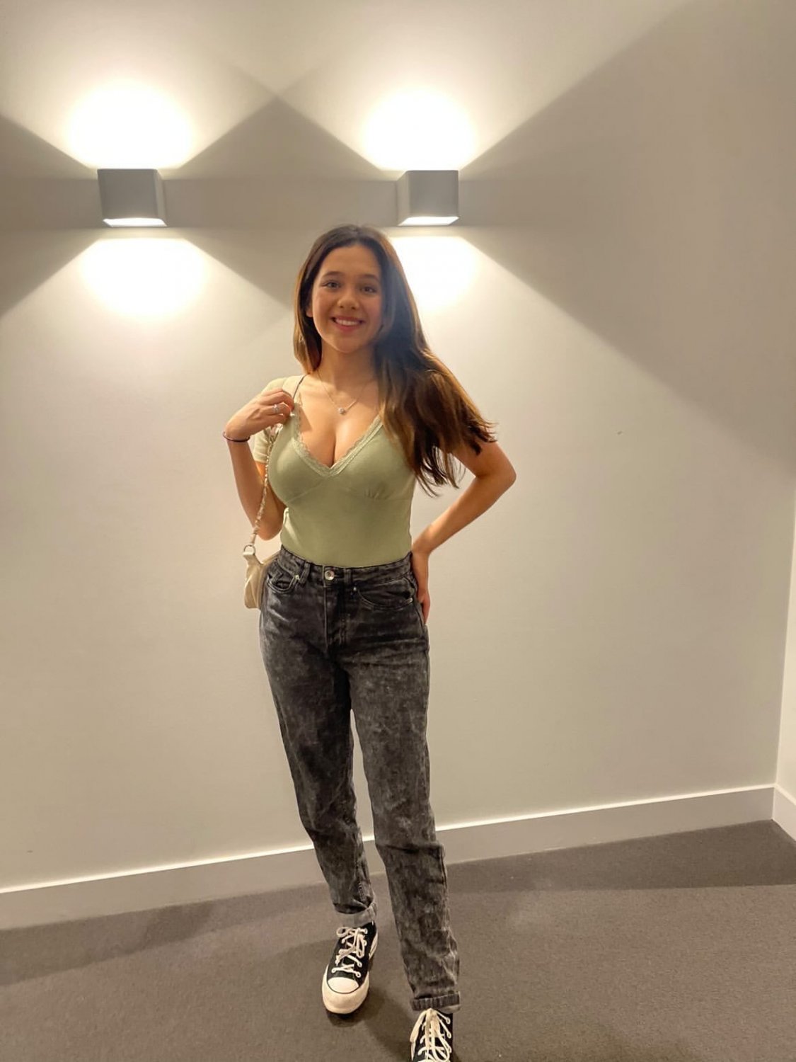 Blaise De Vos - Private Huge Teen Tits #2P8zPGSs