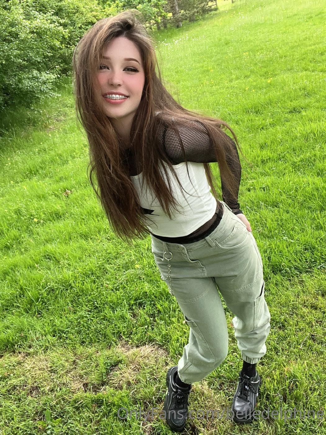 Belle Delphine #ZTxNrIhd