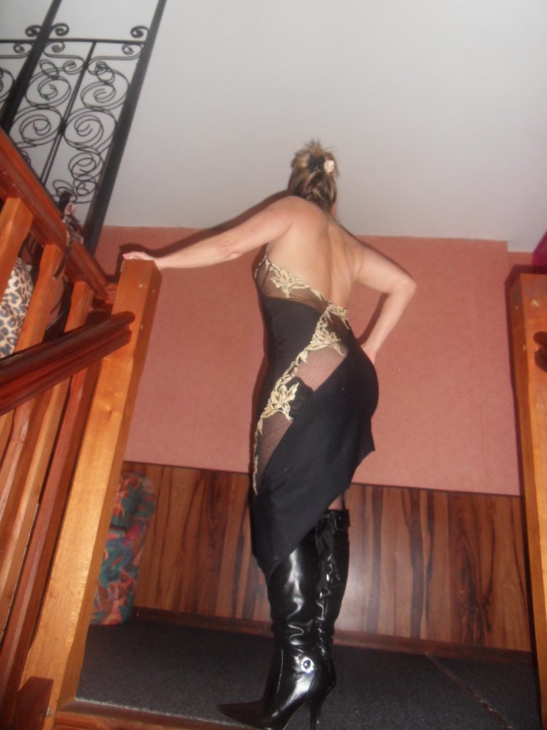 Lisa at the club empire des sens #vQmPpTnN