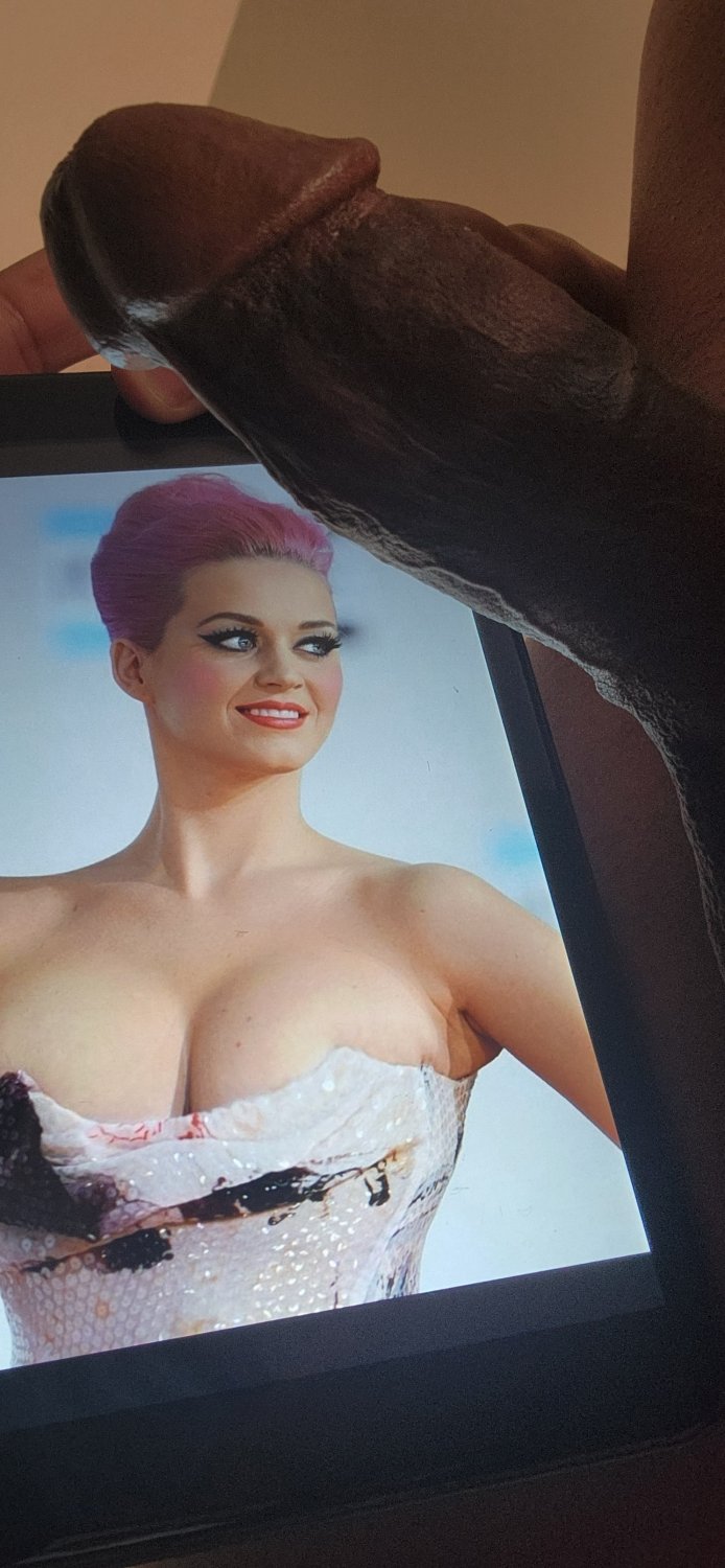 Katy Perry Cum Tribute 2. Look at those huge tits! #QEvLbTCq
