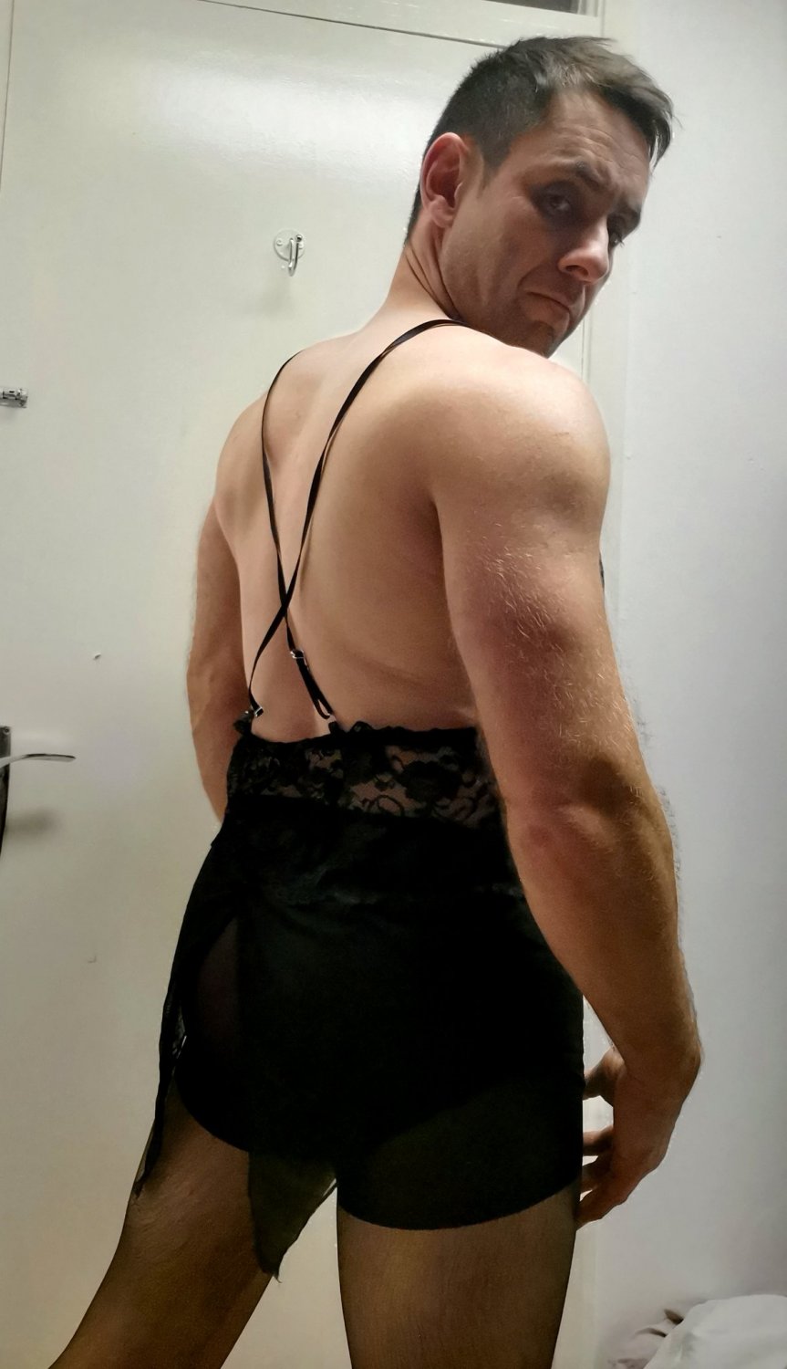 Exposed sissy Chantelle (Mathew Taylor) posing in ex's lingerie #SCCxJwiy