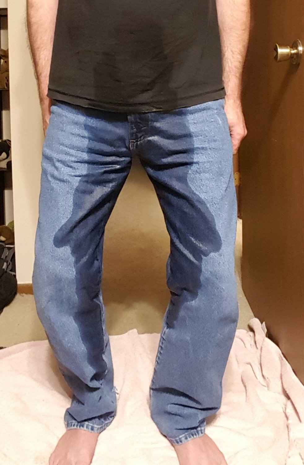 Photos of me wetting my jeans over time 2 #qLROSz4n