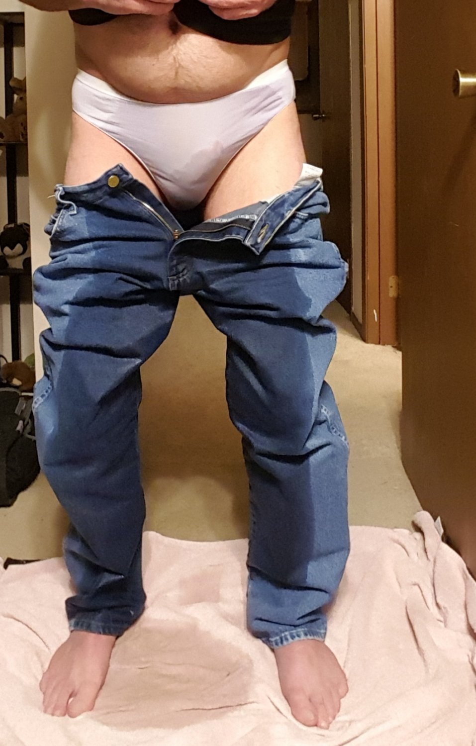 Photos of me wetting my jeans over time 2 #tjnyCcOO