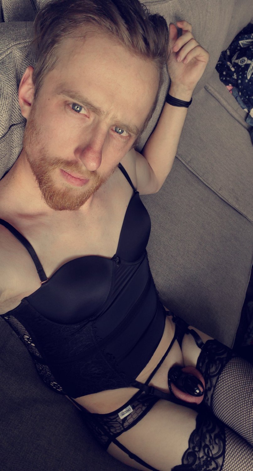 Cagedsissy2020 #aQtHbk4o