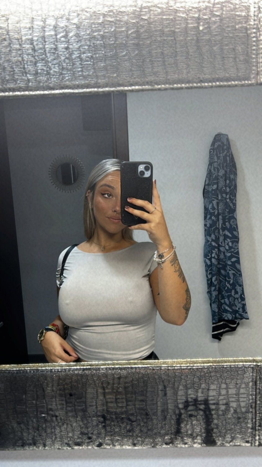 Latina babe New galery #igX5lshJ