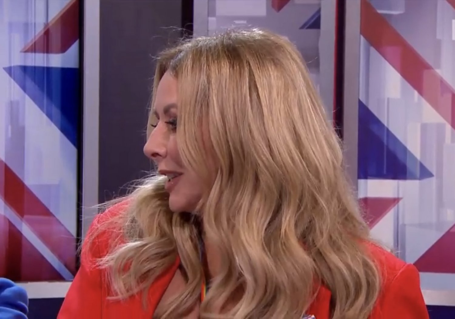 Carol Vorderman #rrMFT4Mc