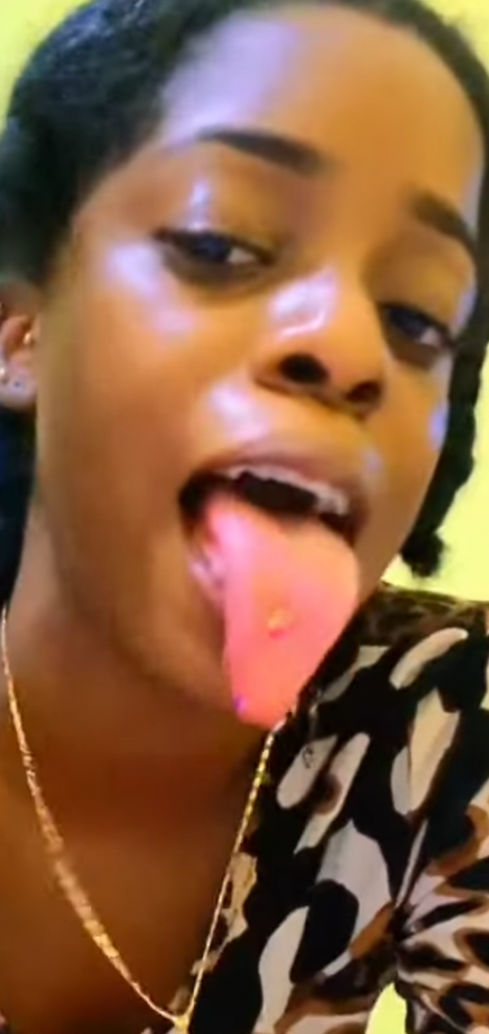 Tongue04 #QdUma8Pn