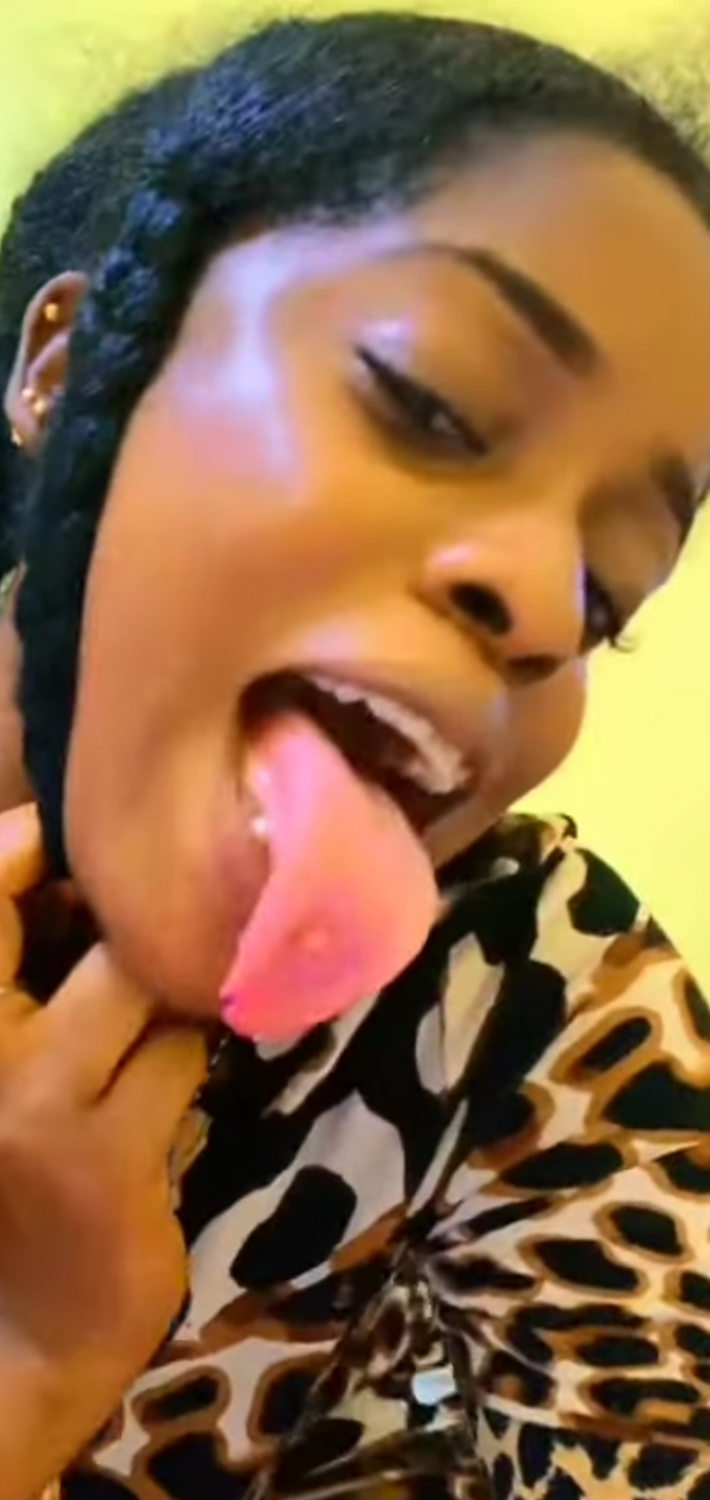 Tongue04 #t5aRnNDs