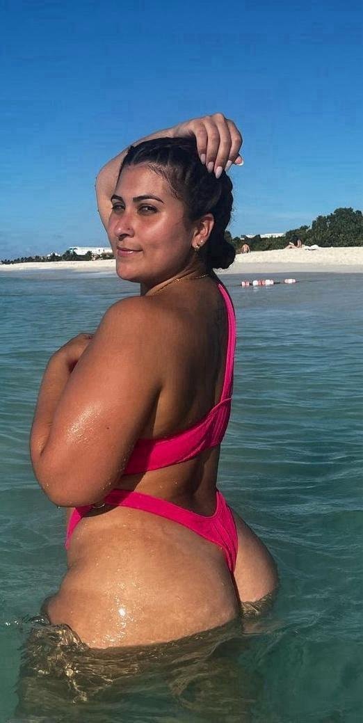 Fat ass slut #0aFvjgLY