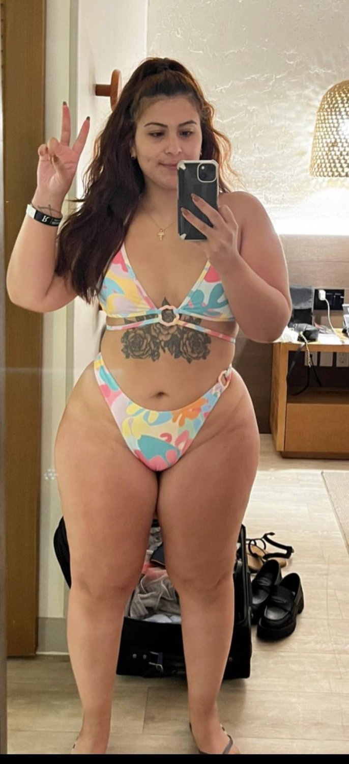 Fat ass slut #PkxPNuSx
