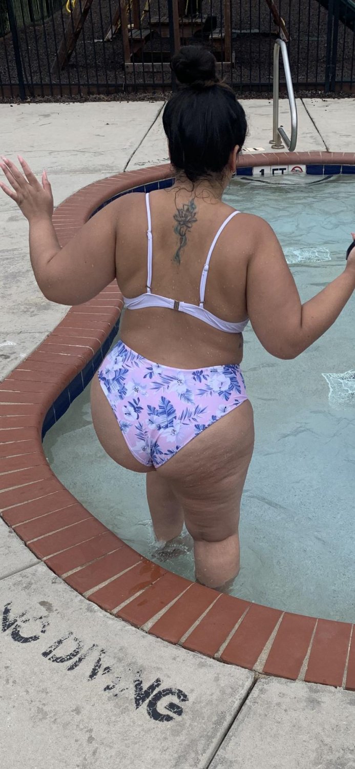 Fat ass slut #cxFusDRB