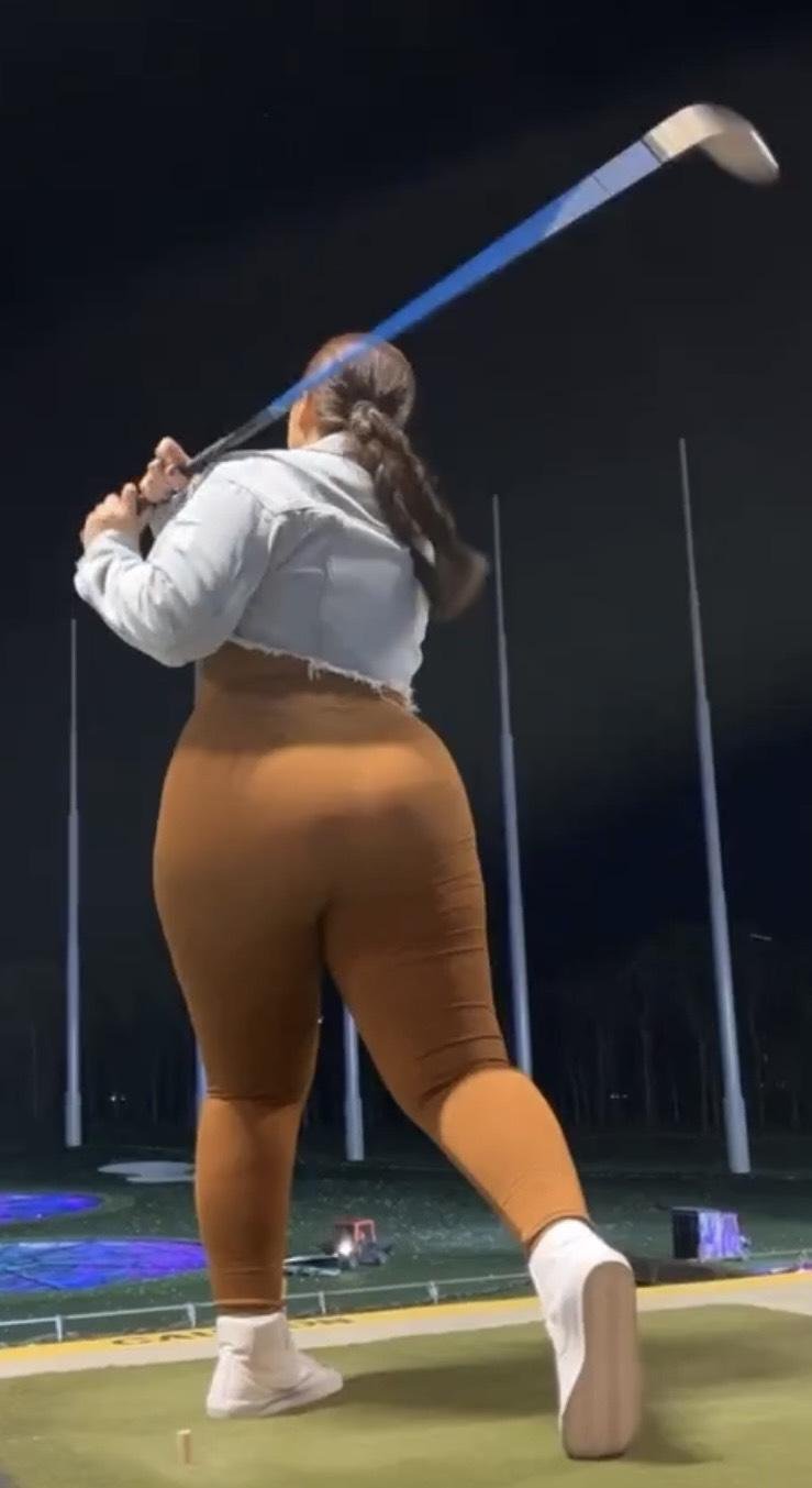Fat ass slut #vSHFFha1