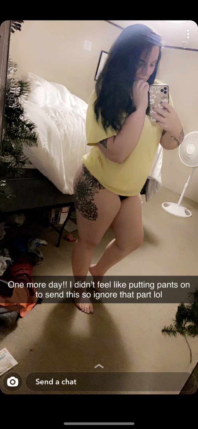 Bunch a bitches and my favorite whore #TBf5oAIe