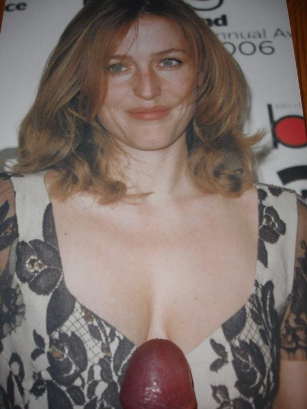 Gillian Anderson #rBRYYIYI