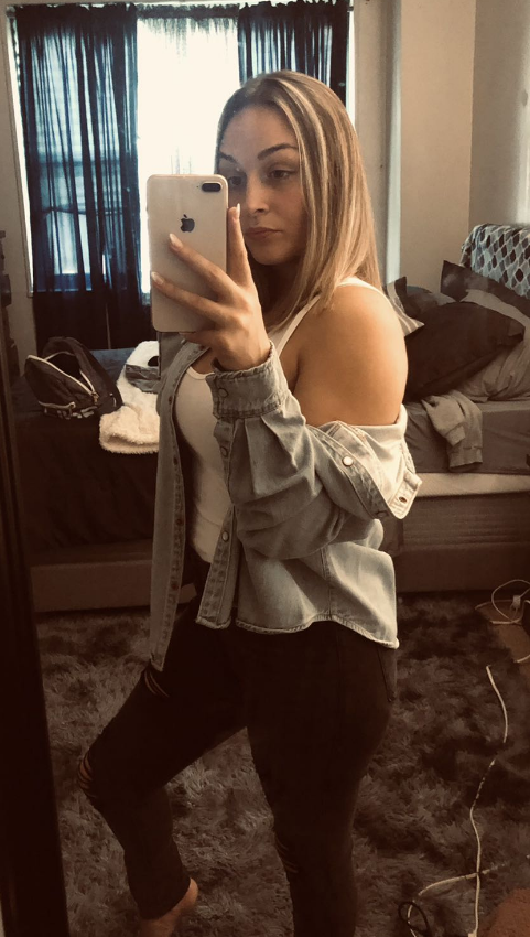 She needs a Daddy #Sy2dRNgh