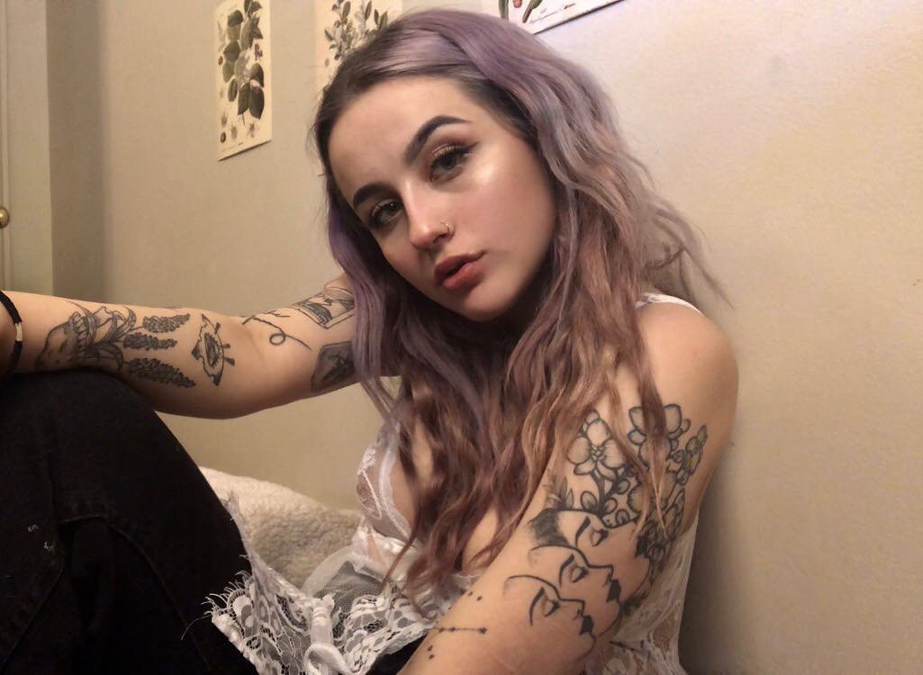 2019-05-20 19.20.50 #S26E9hEH