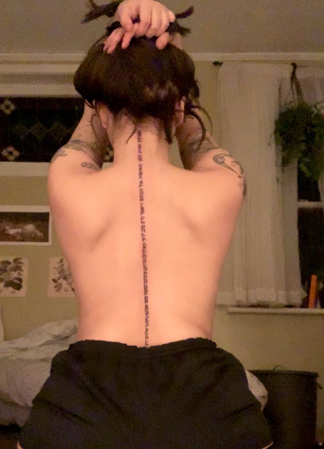 2019-05-20 19.20.50 #UuussqFB