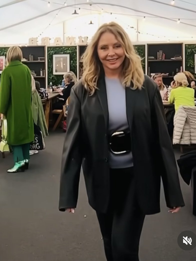 Carol Vorderman #2HxdzJwl