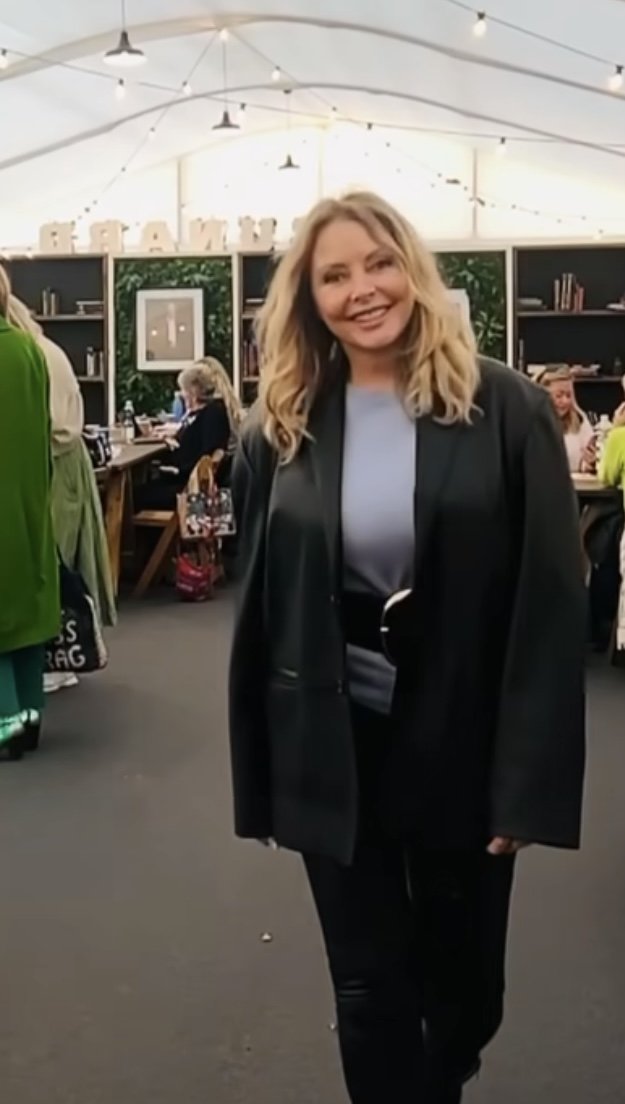 Carol Vorderman #CKl2ay1O