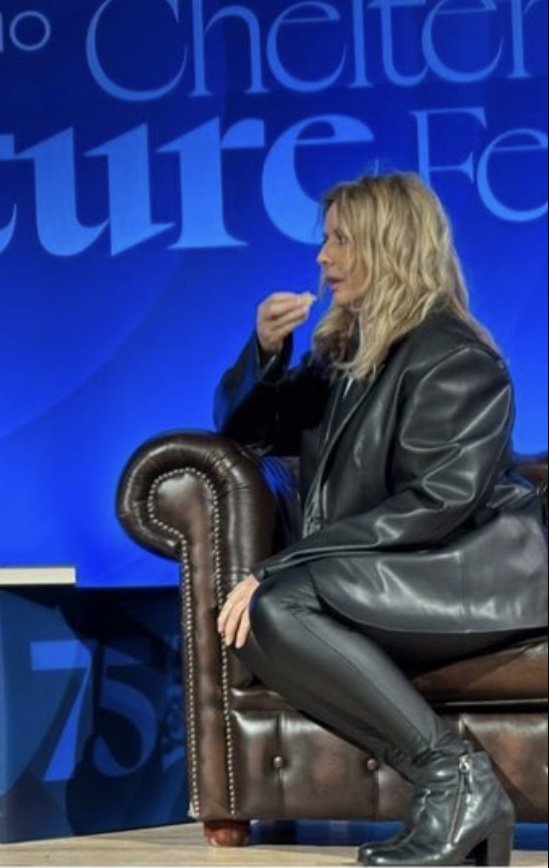 Carol Vorderman #h7t56zDH