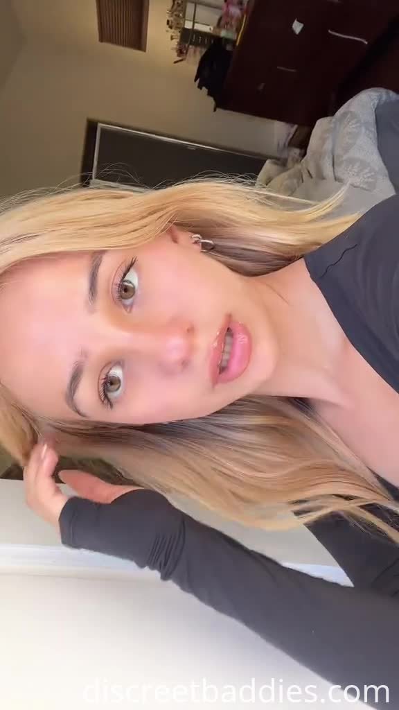 Hotel secret camera sex is the best content, there's just something about her not knowing. #epOQYi7T