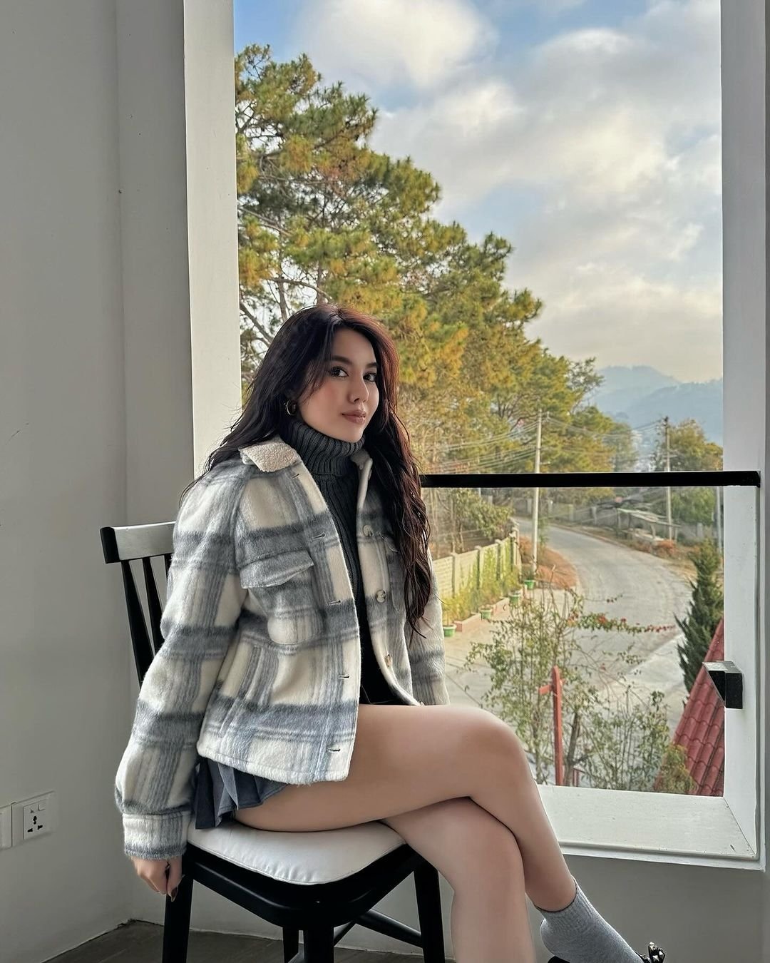 Khin Yadanar Nwe 2 #AVUOXYjo