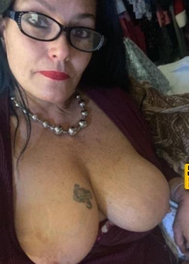 Old whore Heather LOVES FACIALS #Obj9loKm