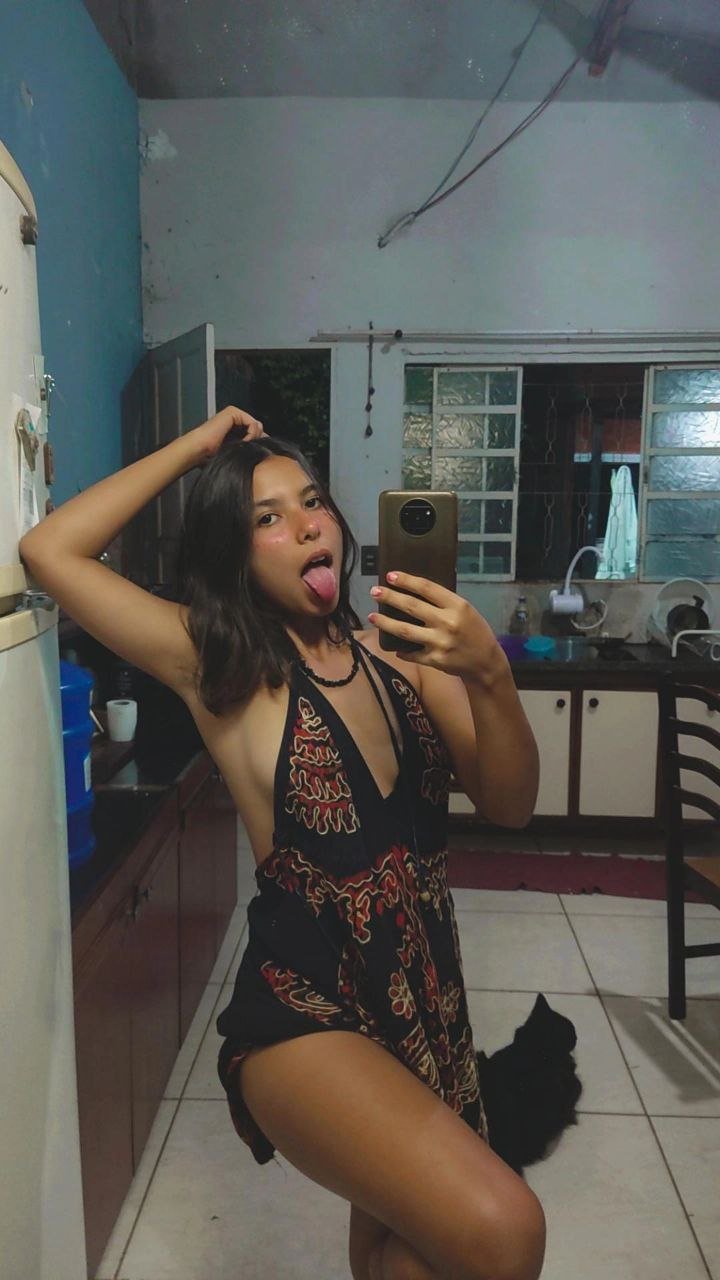 please make a cum tribute and send to me i beg you please cover the face with your load #8obx6QLz