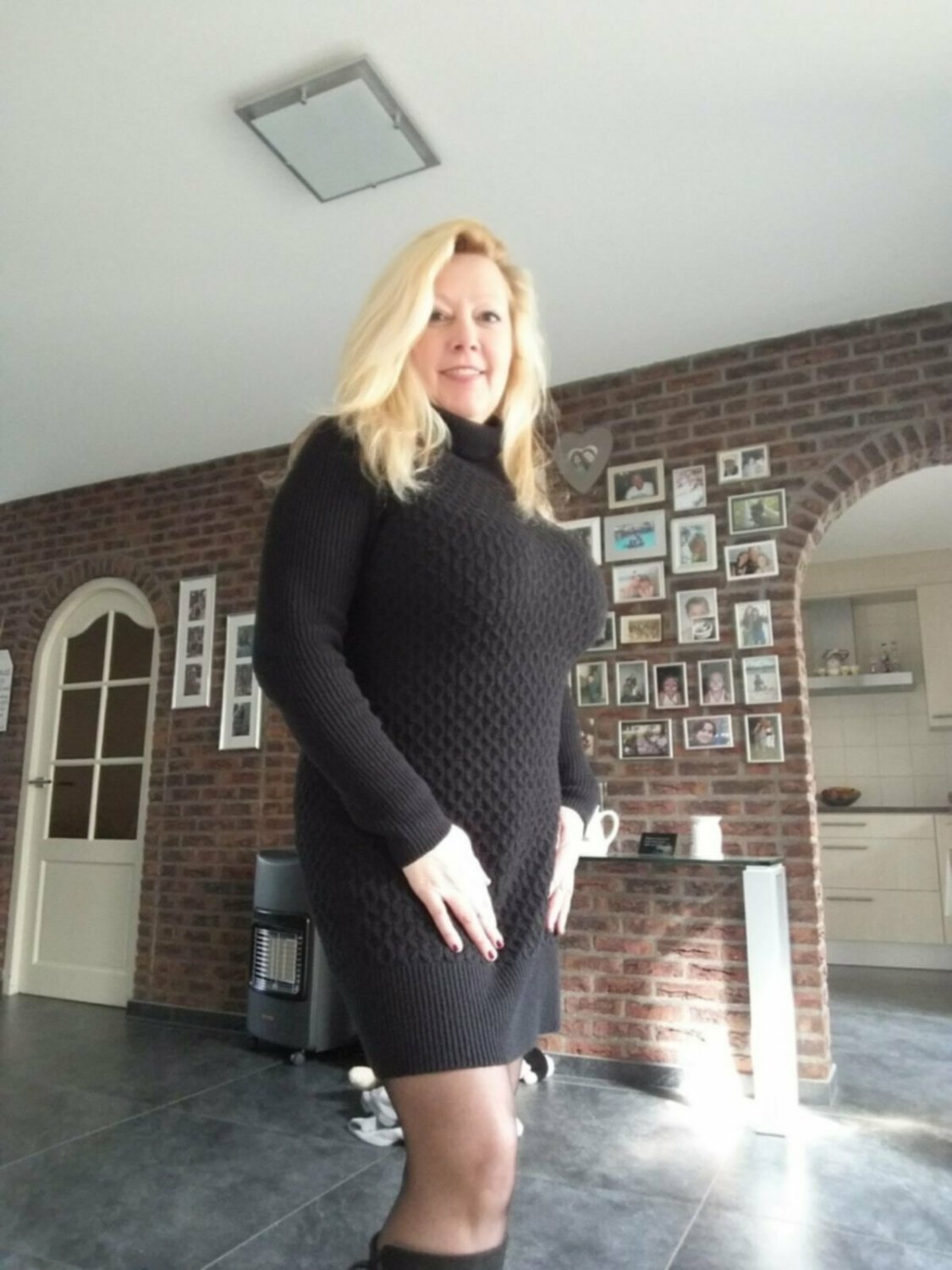 Chat Pic Slut Kim from Holland #0MgJ0Q5u