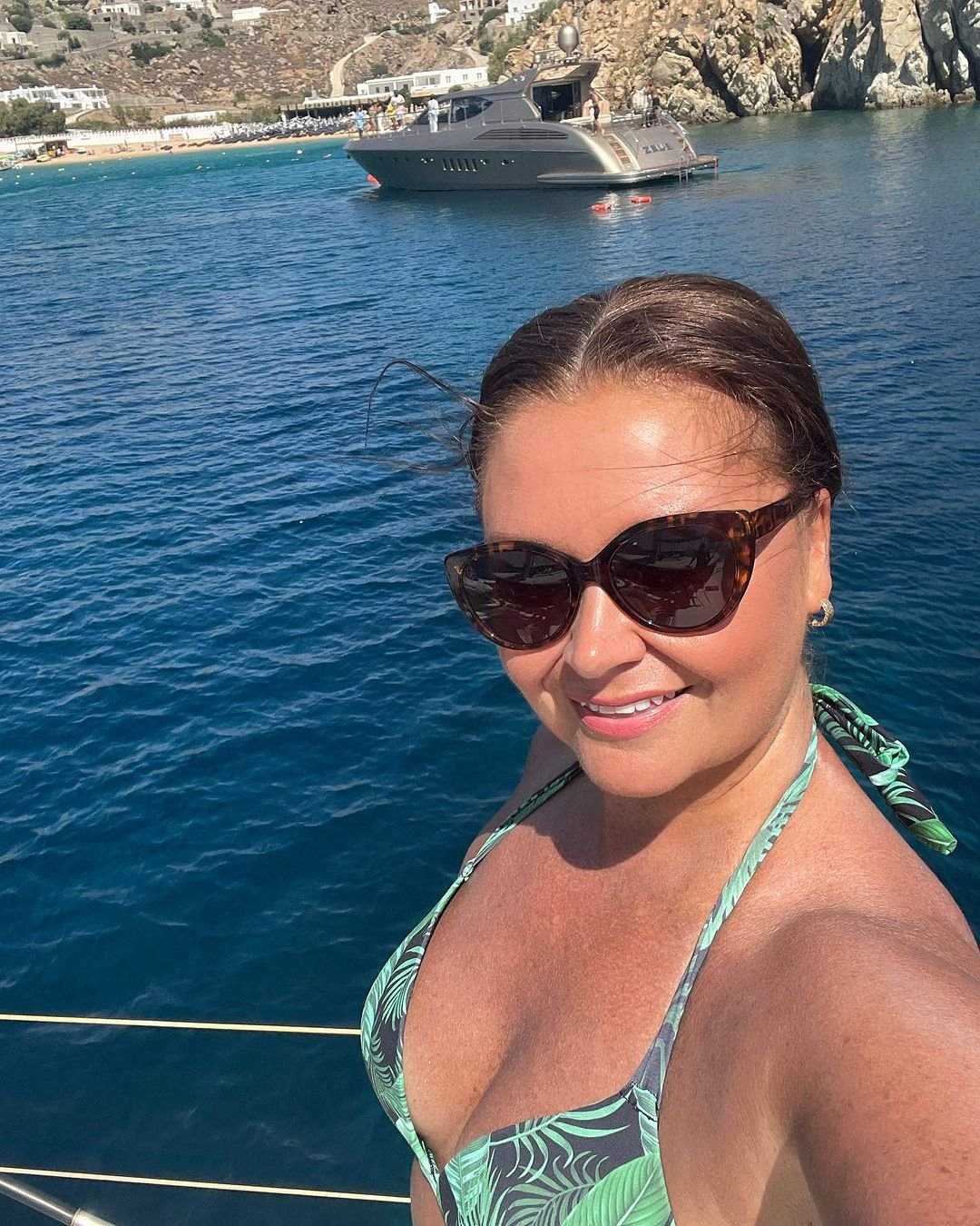 home shopping milf Carla Laszlo #phmmqxZV