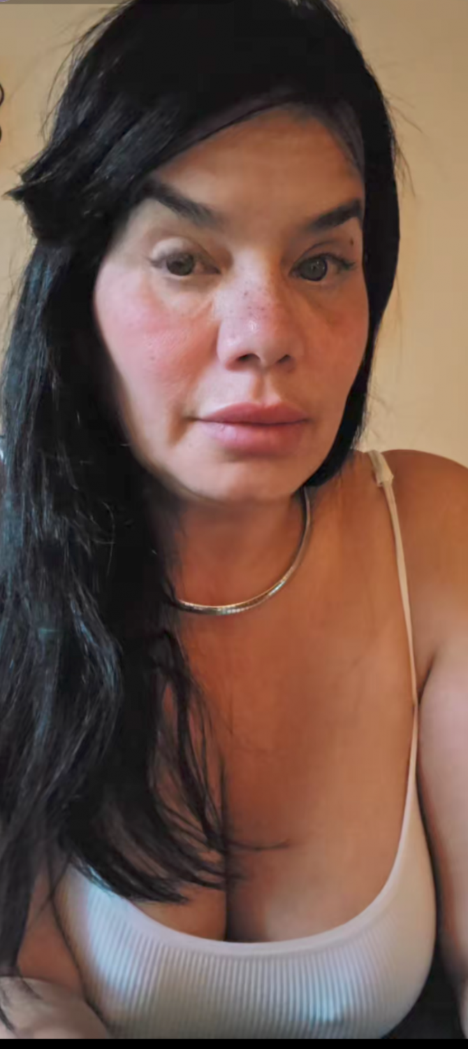 I want to fuck her beautiful boobs #IhTpzaaf