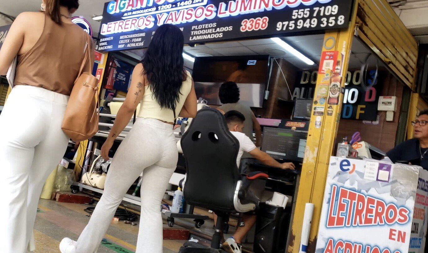 Phat Ass Latina VTL in Flares / ( not OC) #ZcLIyxFy