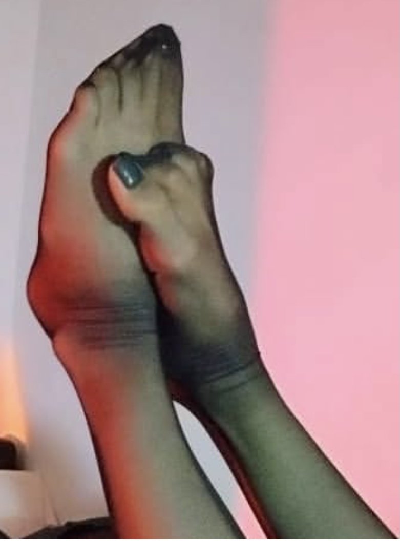 Stinky Nylon Feet 27 #P2GtzjXl
