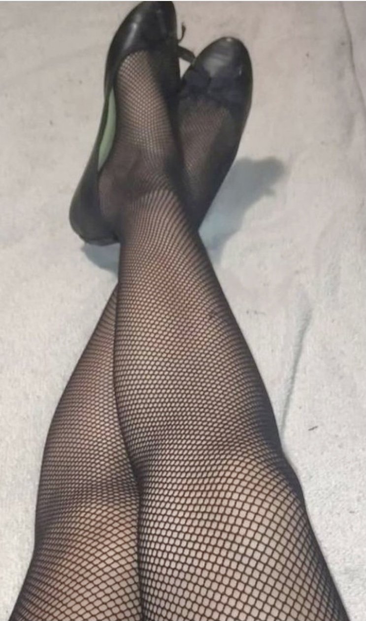 Stinky Nylon Feet 27 #Qp5uhltS