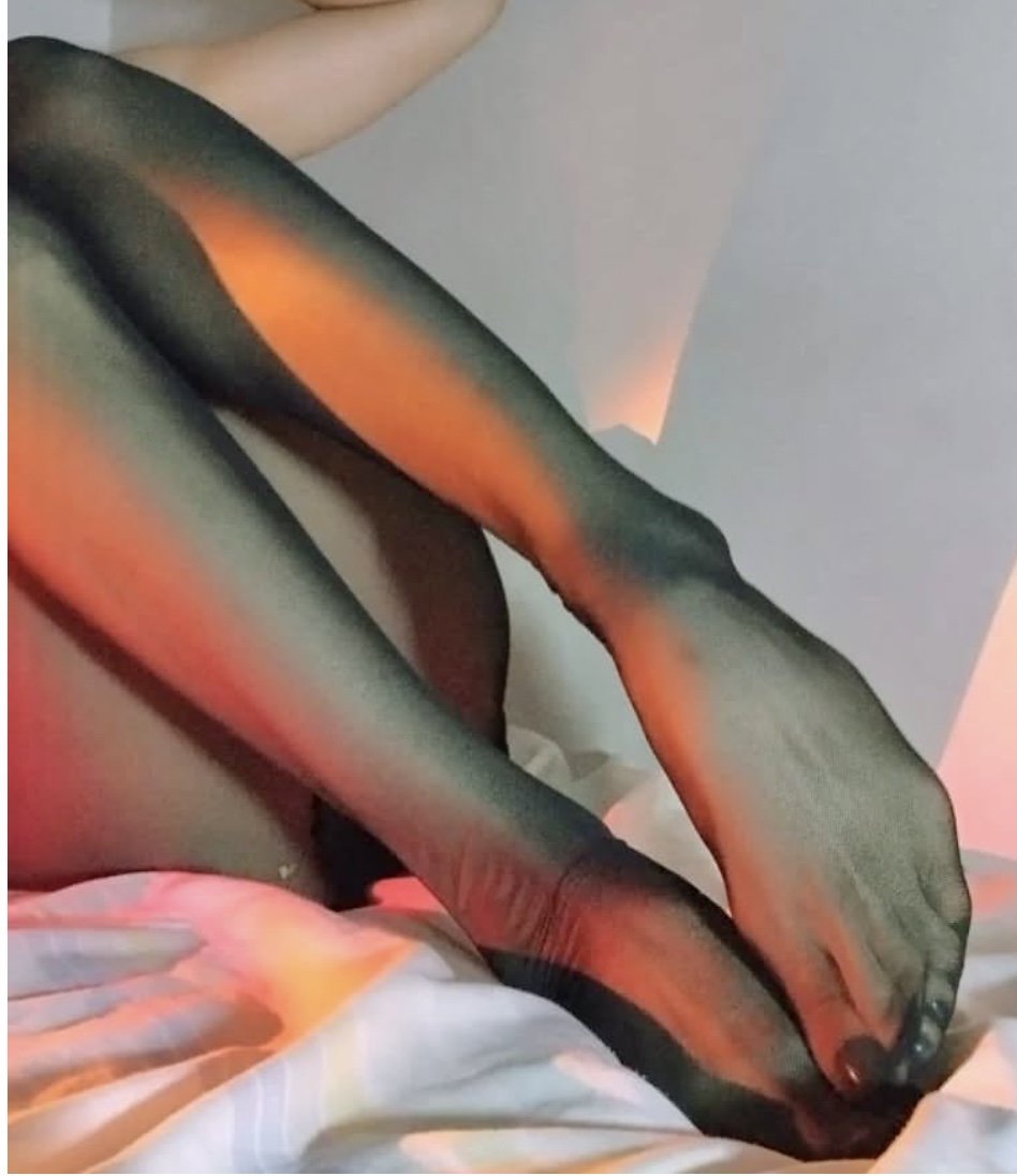 Stinky Nylon Feet 27 #zMhFrZnU