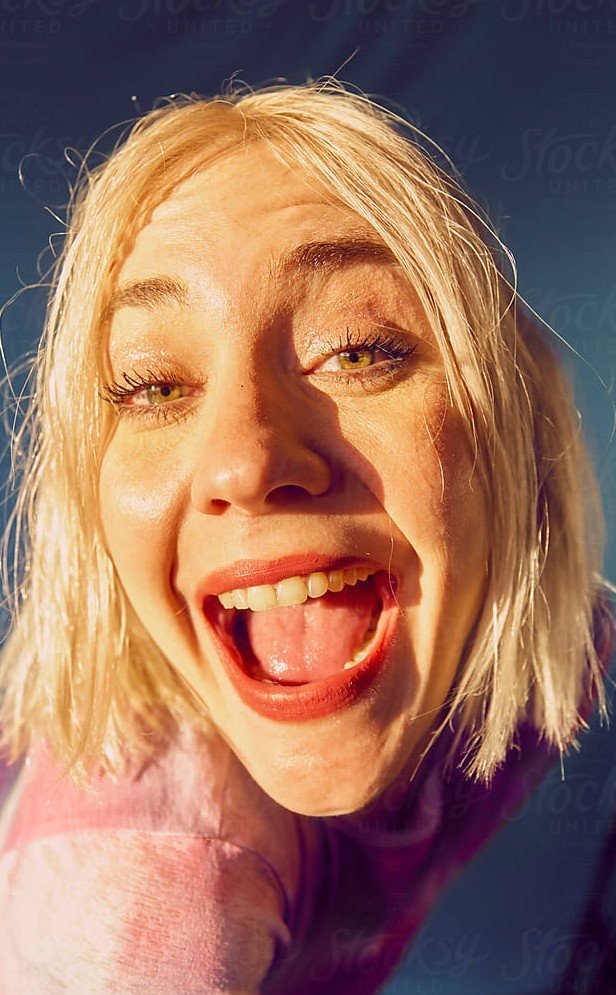 Caz Webslut #DMg7gRRr