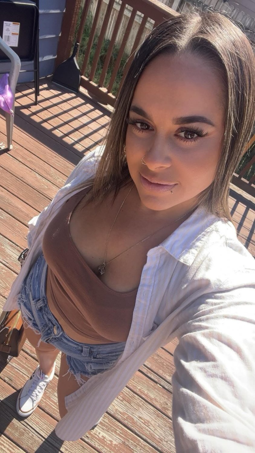 Ericka #hTXhY3A5