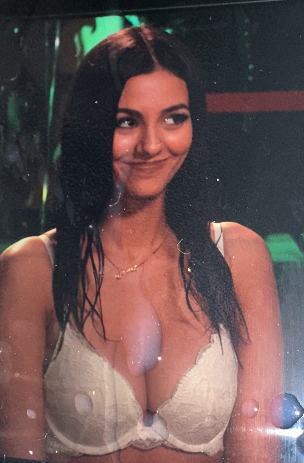 Victoria Justice cum tribute #2 #ye1j0gIB
