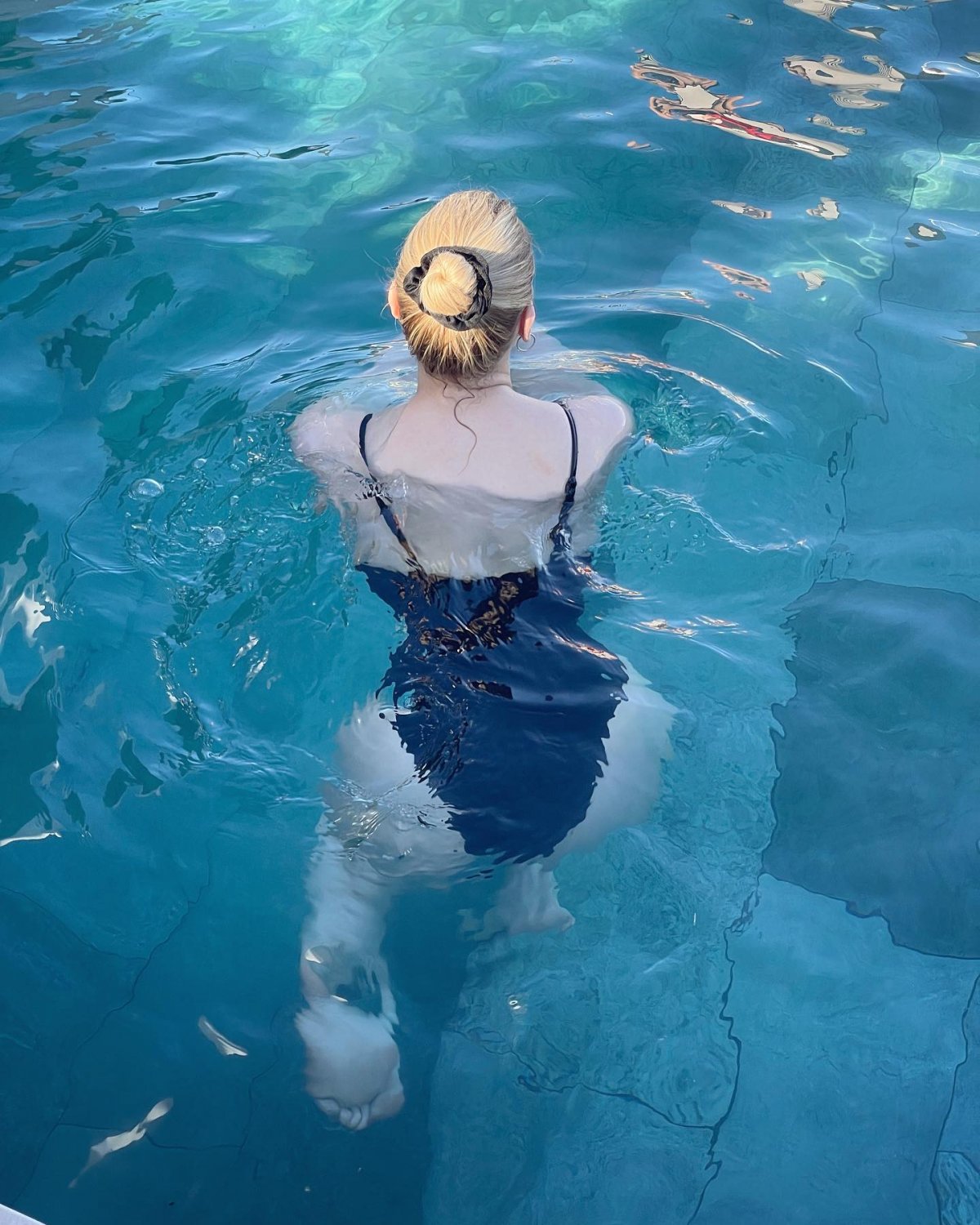 🇩🇰 Emmelie de Forest · 🤍 Hot bikini body · ❤ EROVISION #gVuO2CSw