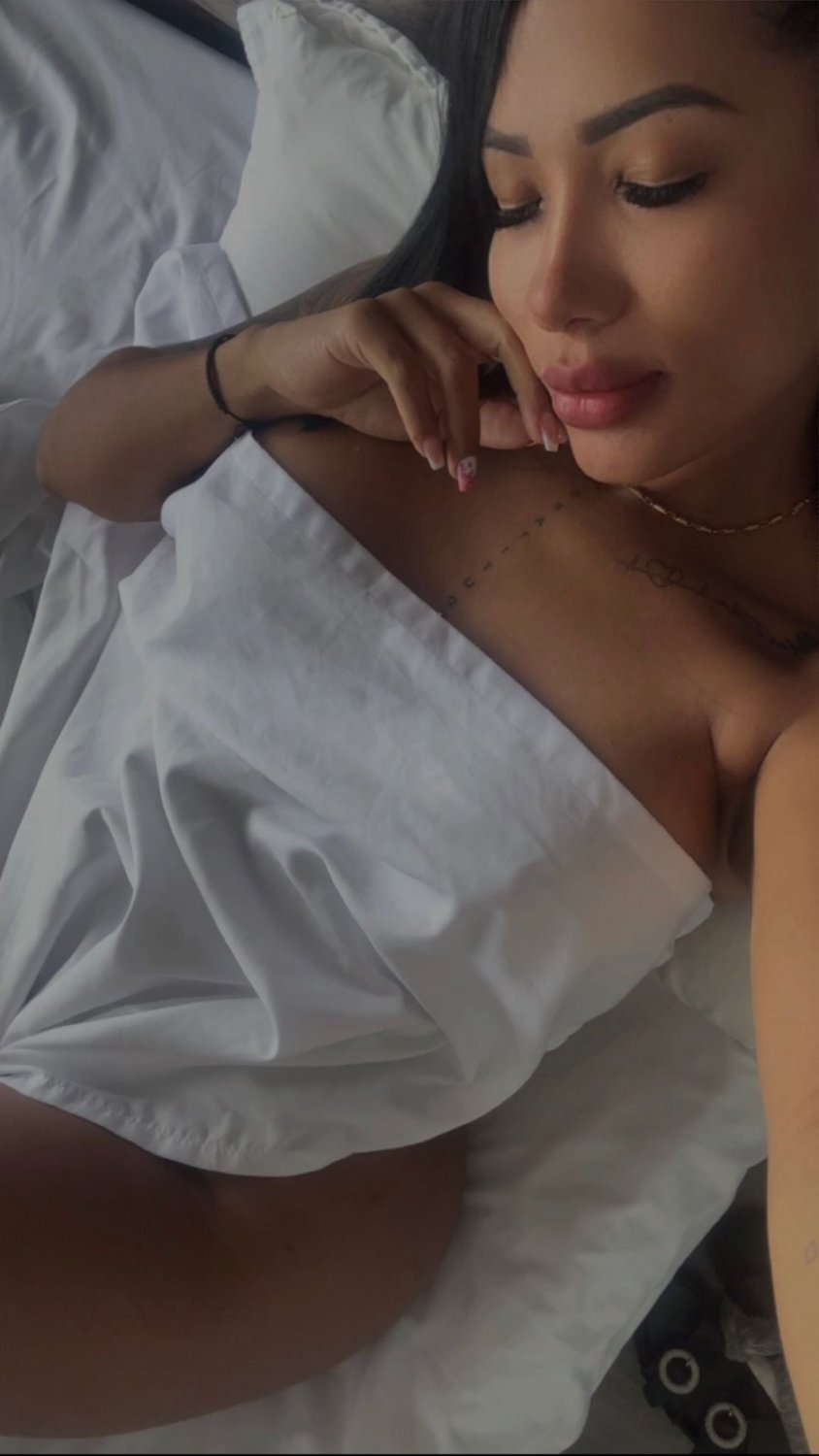 Erika Gomez #diQCW47h