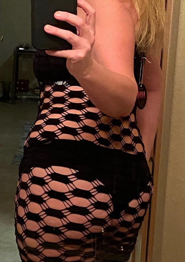 Recently Divorced Webslut #SASxJVpy