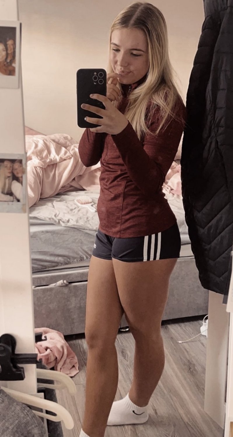 Sexy chav slut wank bank #VTuqDjtF