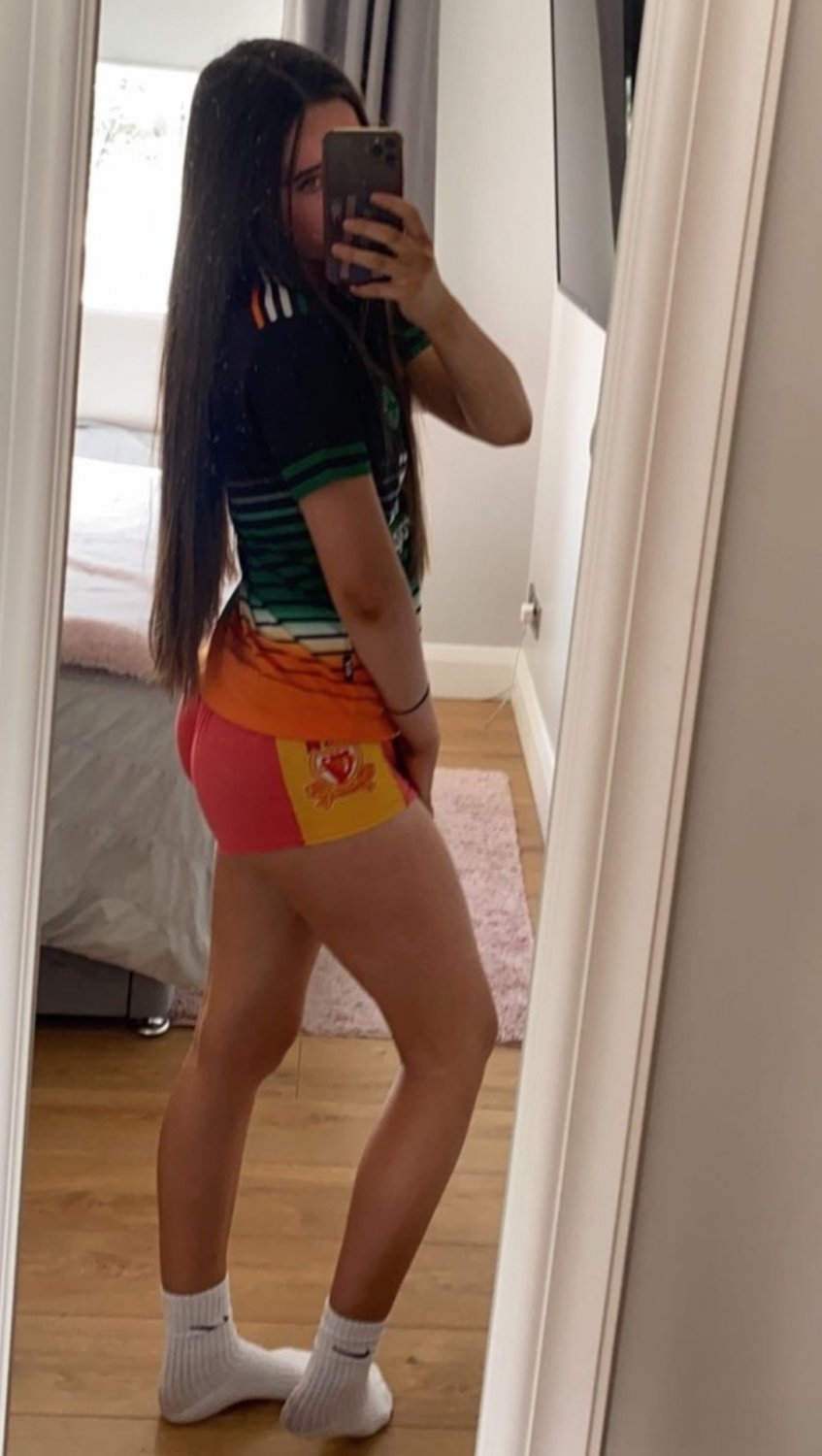 Sexy chav slut wank bank #t8E4pJD5