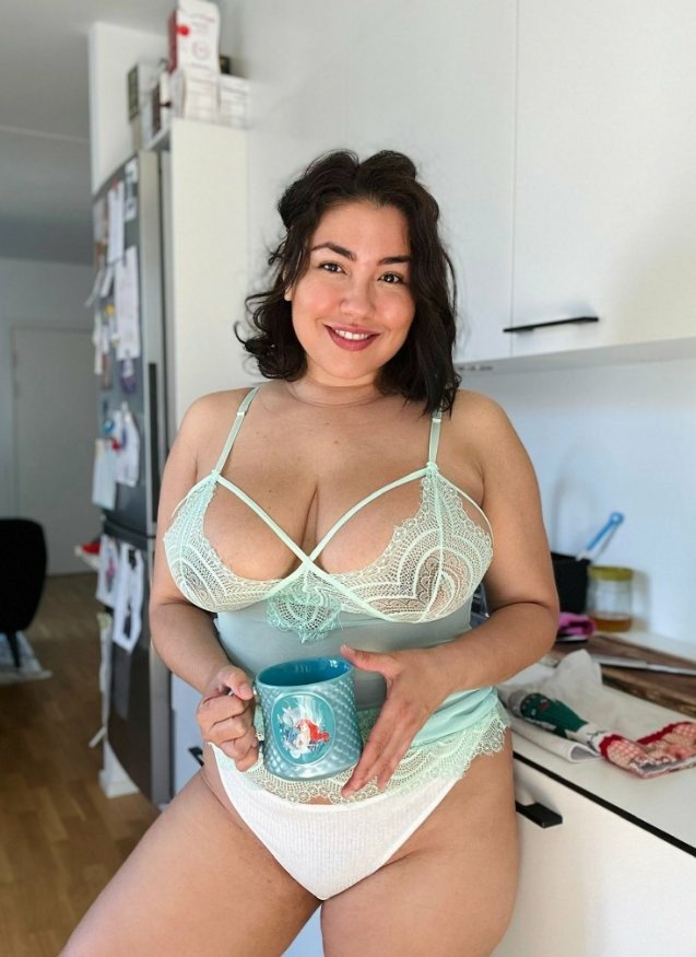 Isa Honey missisahoney #VUIjTNZM