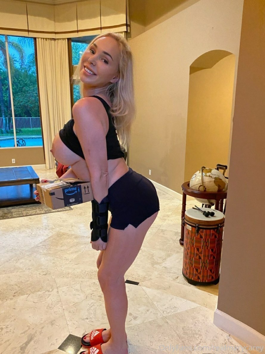 Mary Carey #FNm1mH2D