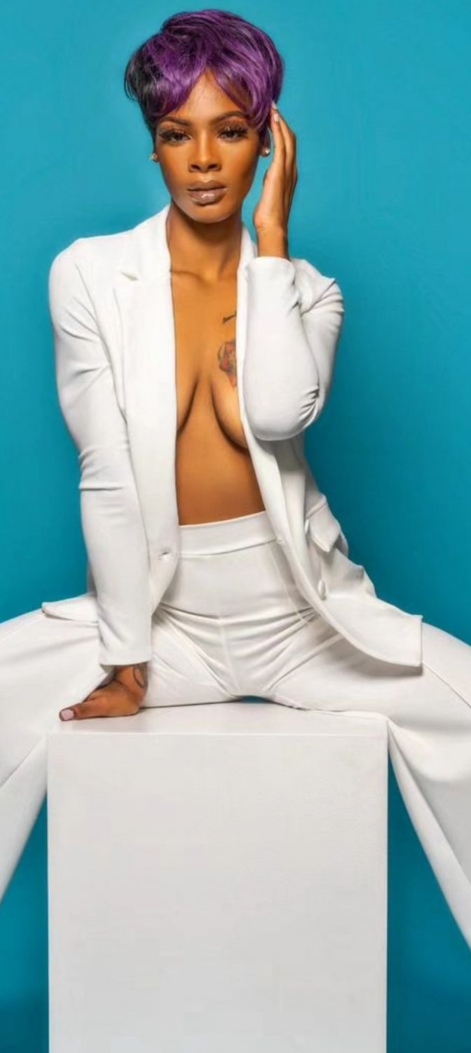 Carmella @carmelladean_ #vb96H7ak